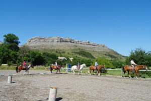 Stage d’initiation à l’équitation et randonnée, Alpes de Haute Provence