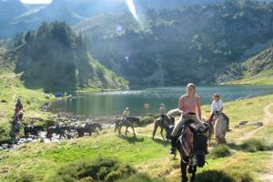 Randonnée à cheval, les Pyrénées et les lacs d’altitude