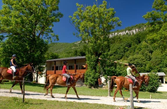 stage equitation ado vercors | destinations cheval