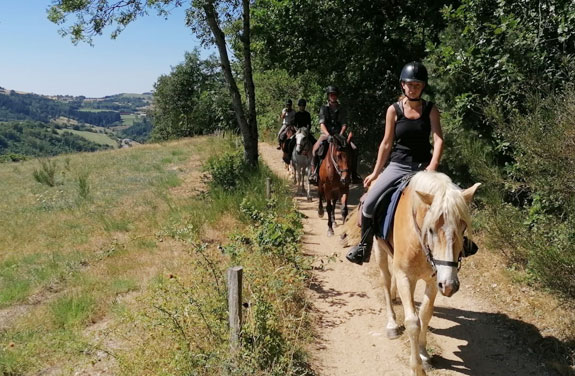 rando cheval ado ardeche