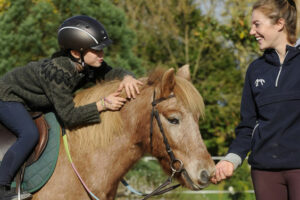 Colonie stage d’équitation dans la Vienne 4-18 ans