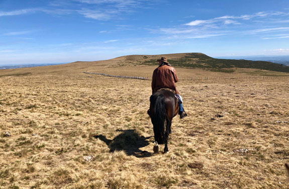 randonnée à cheval Cantal