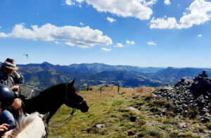 séjour équestre cantal