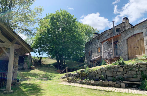 hébergement en Ardèche rando cheval