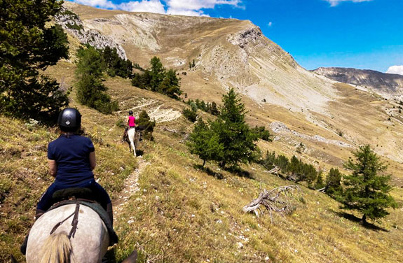 2 jours à cheval dans les hautes alpes petite sentier