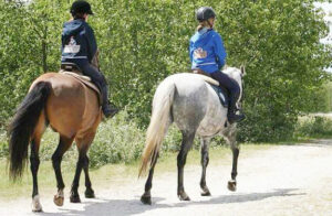 balade à cheval colonie en Gironde