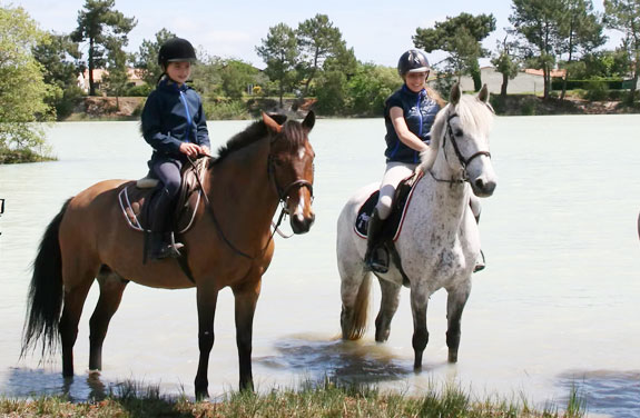 balade au bord du lac colonie Gironde